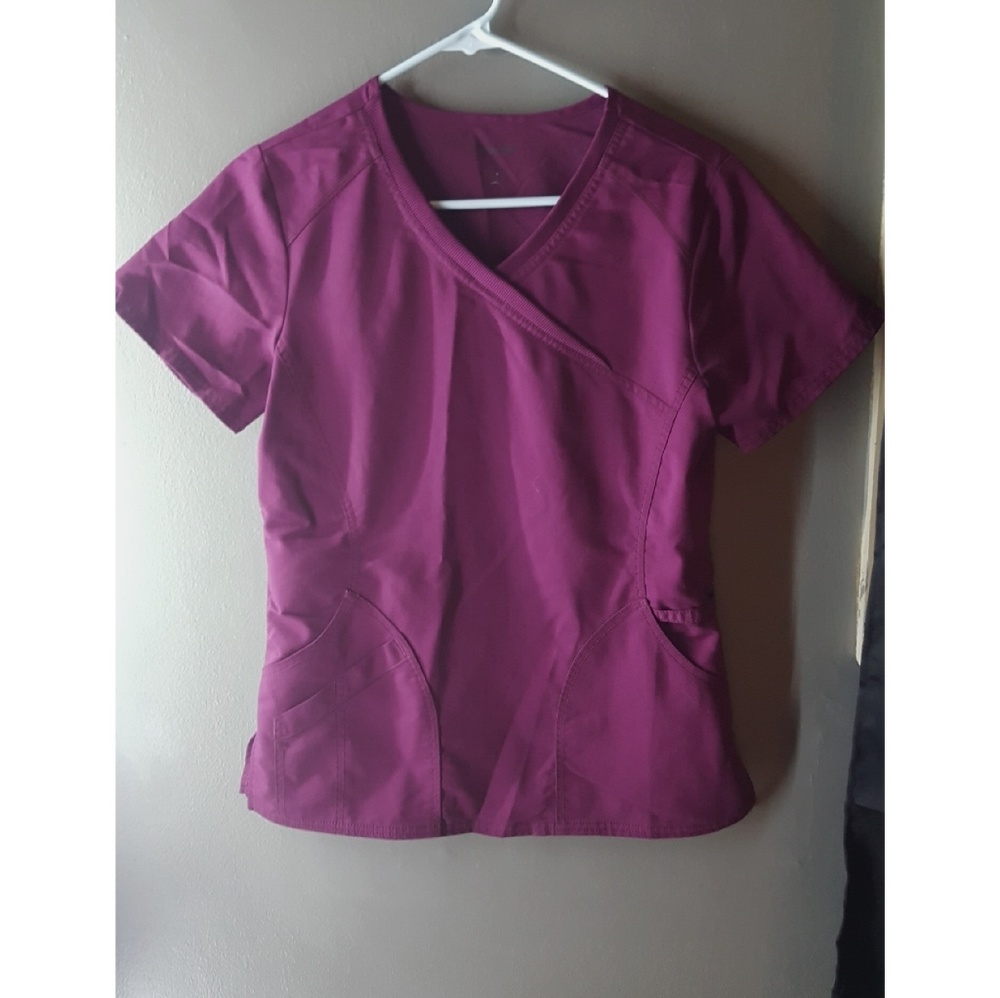 Women's XS Scrub Top EUC